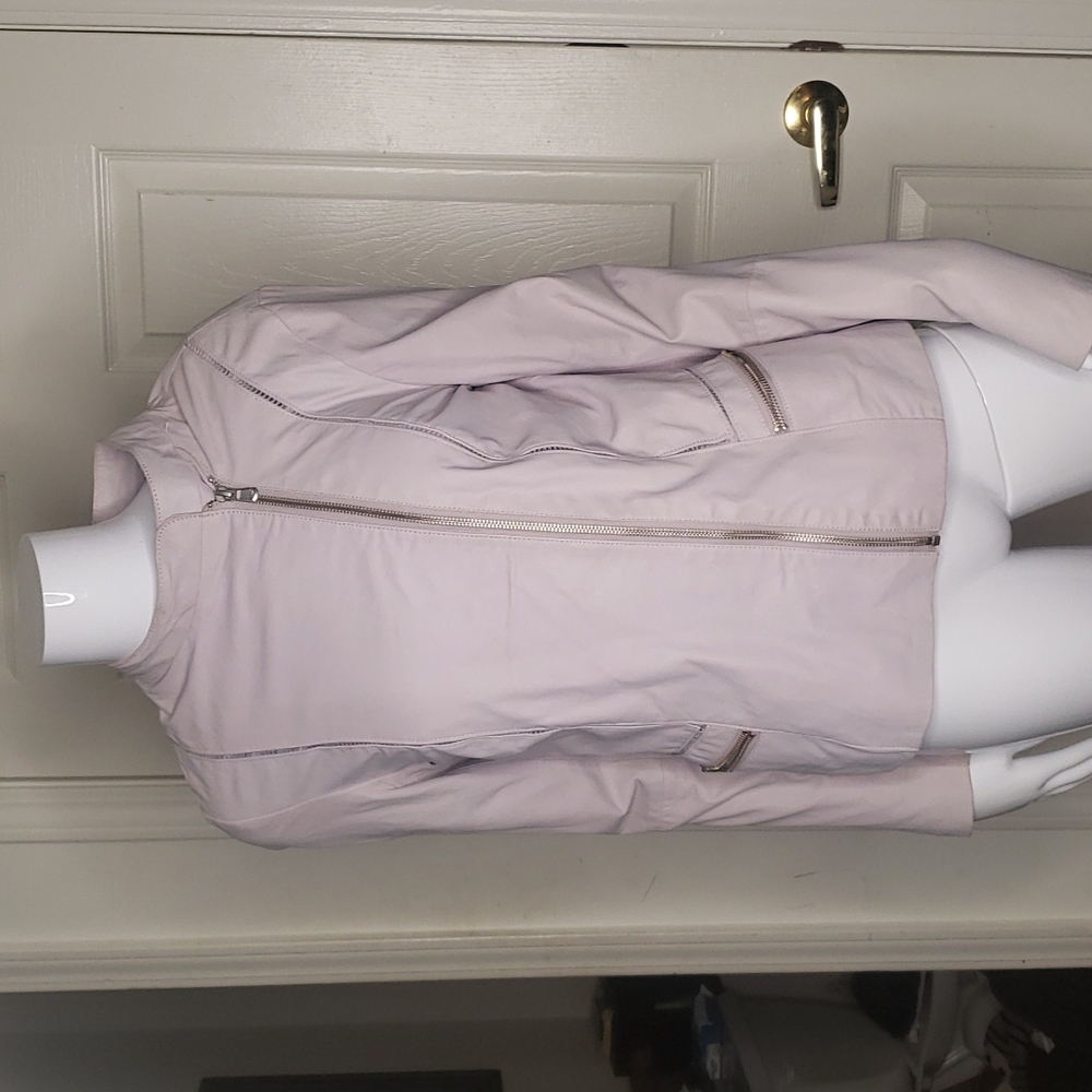 Danier Cream Beige Leather Jacket Size XS